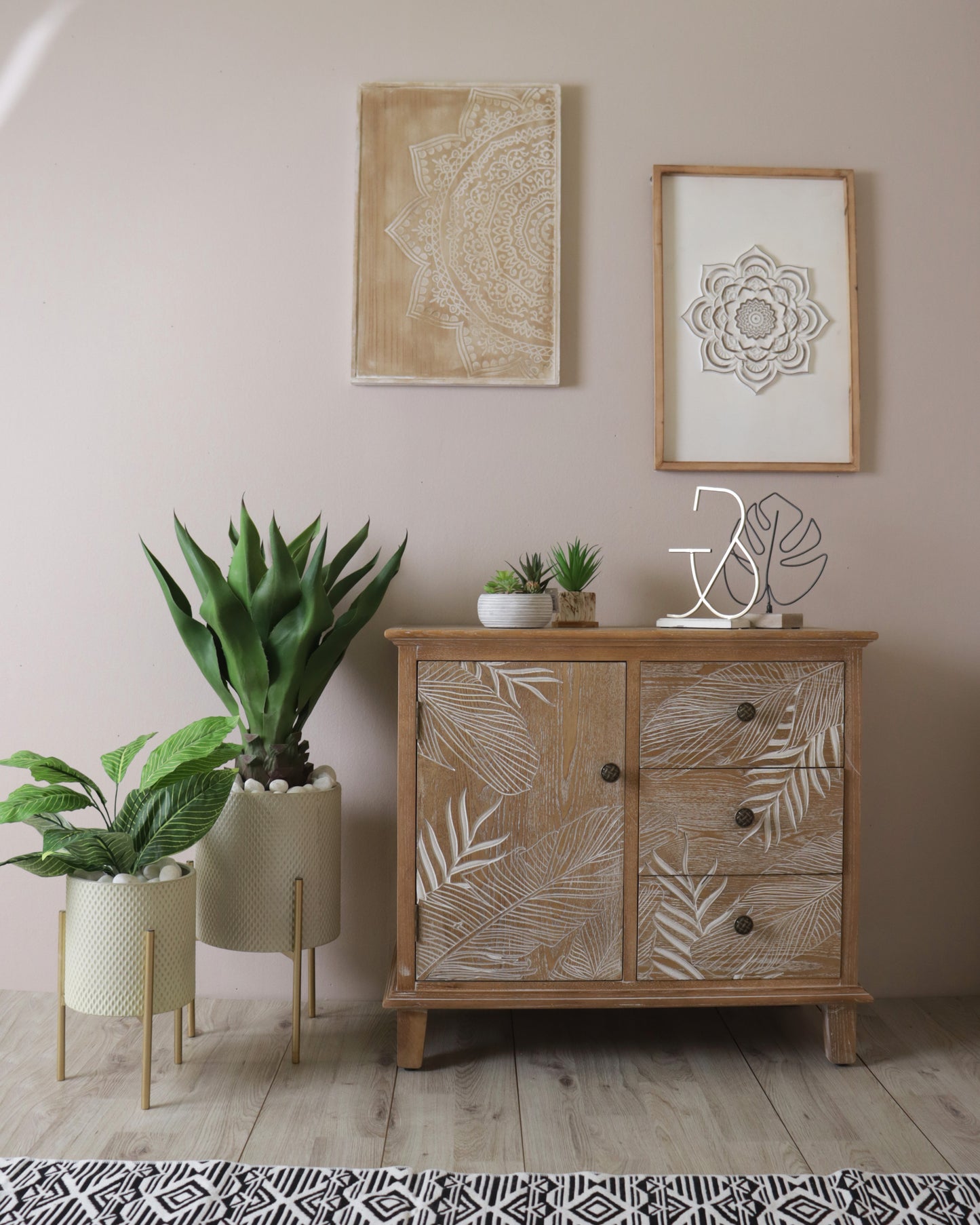 دولاب كينتيا