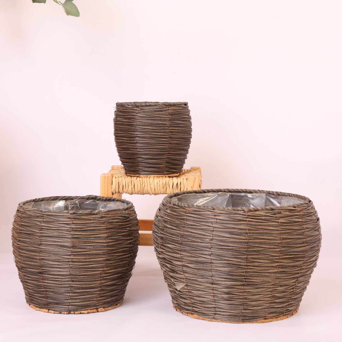 ماركن قش مدور أسود