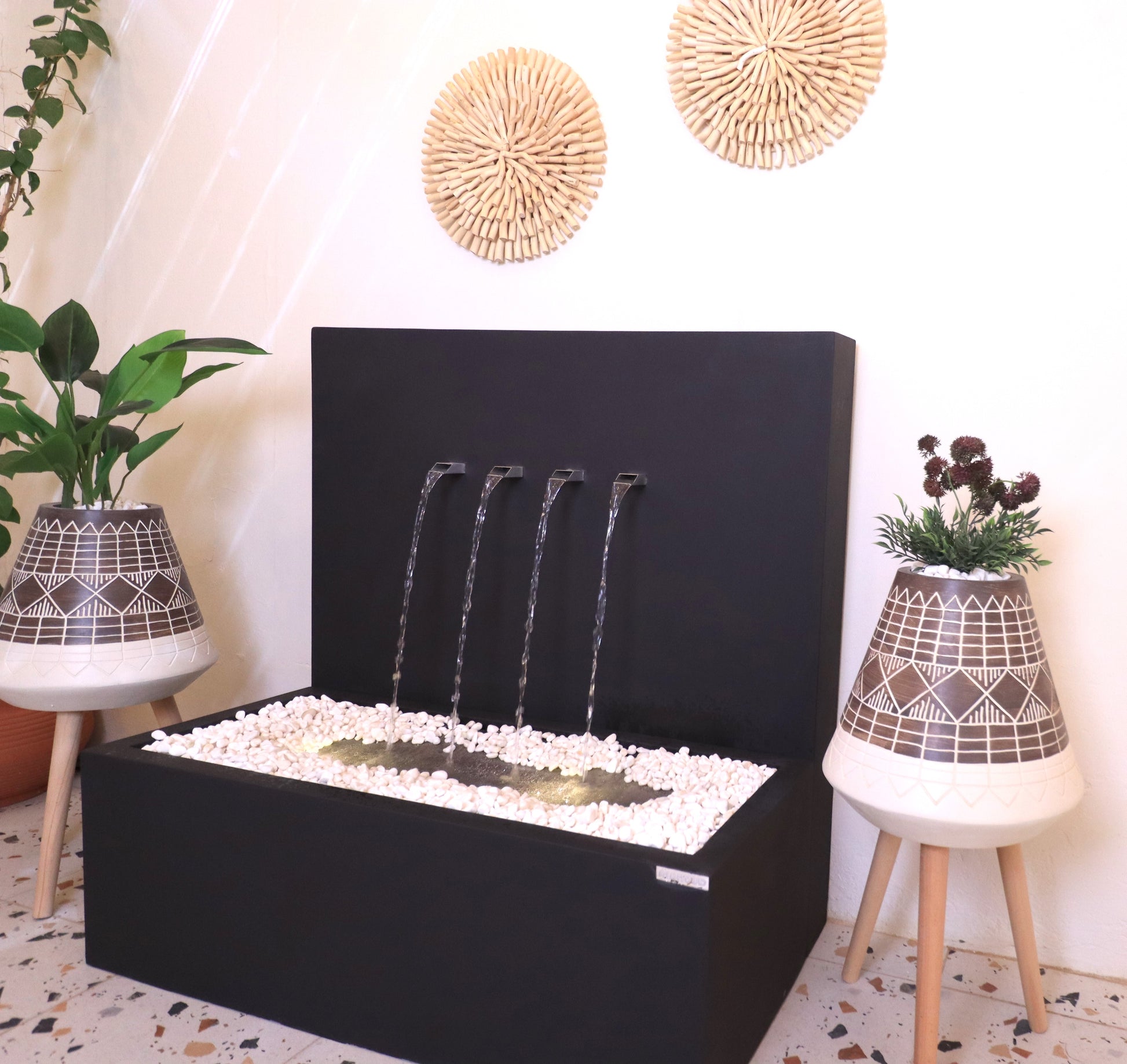 تركيب سهل دون الحاجة للبناء المعقد.