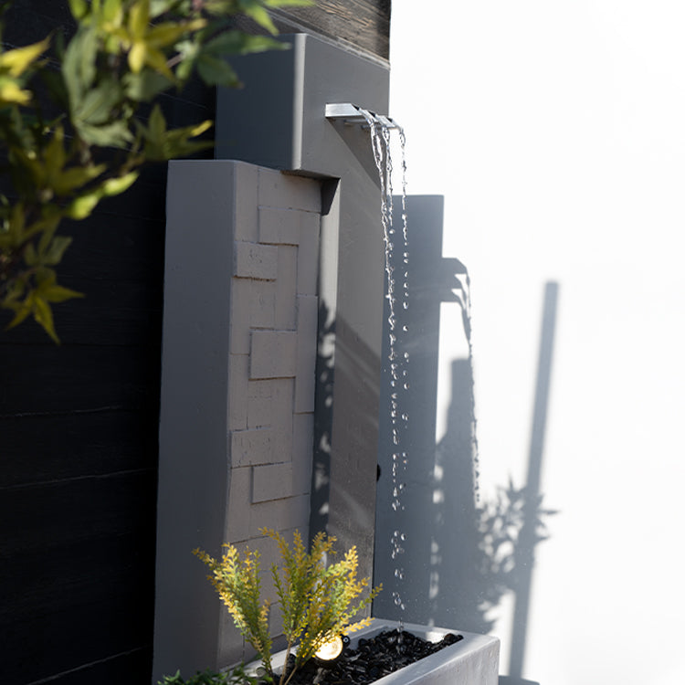 شلال أنيق يمكن التحكم فيه عن بعد