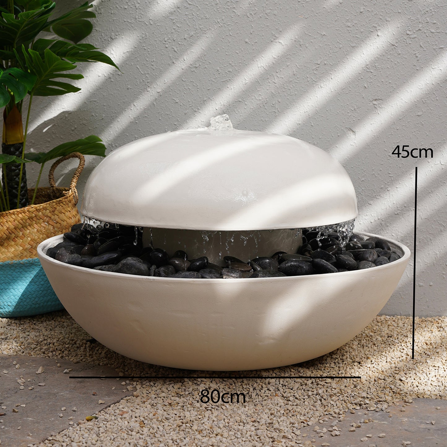 نافورة جنيف بتفاصيل مائية تعزز الهدوء والجمال