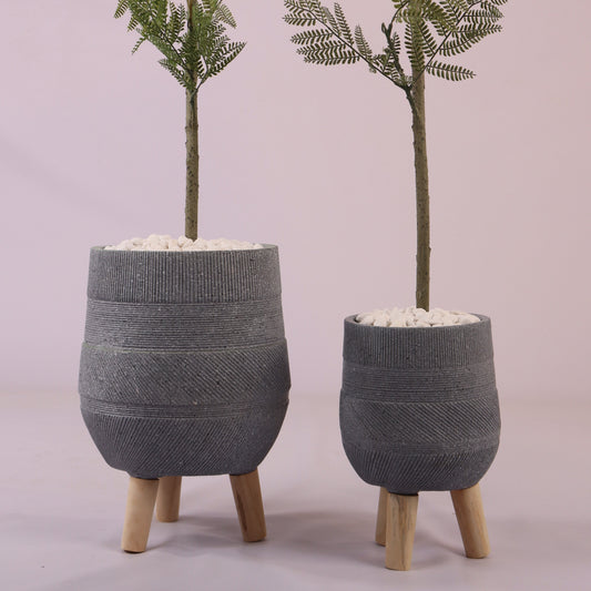 مراكن رمادية بنقش منحوت