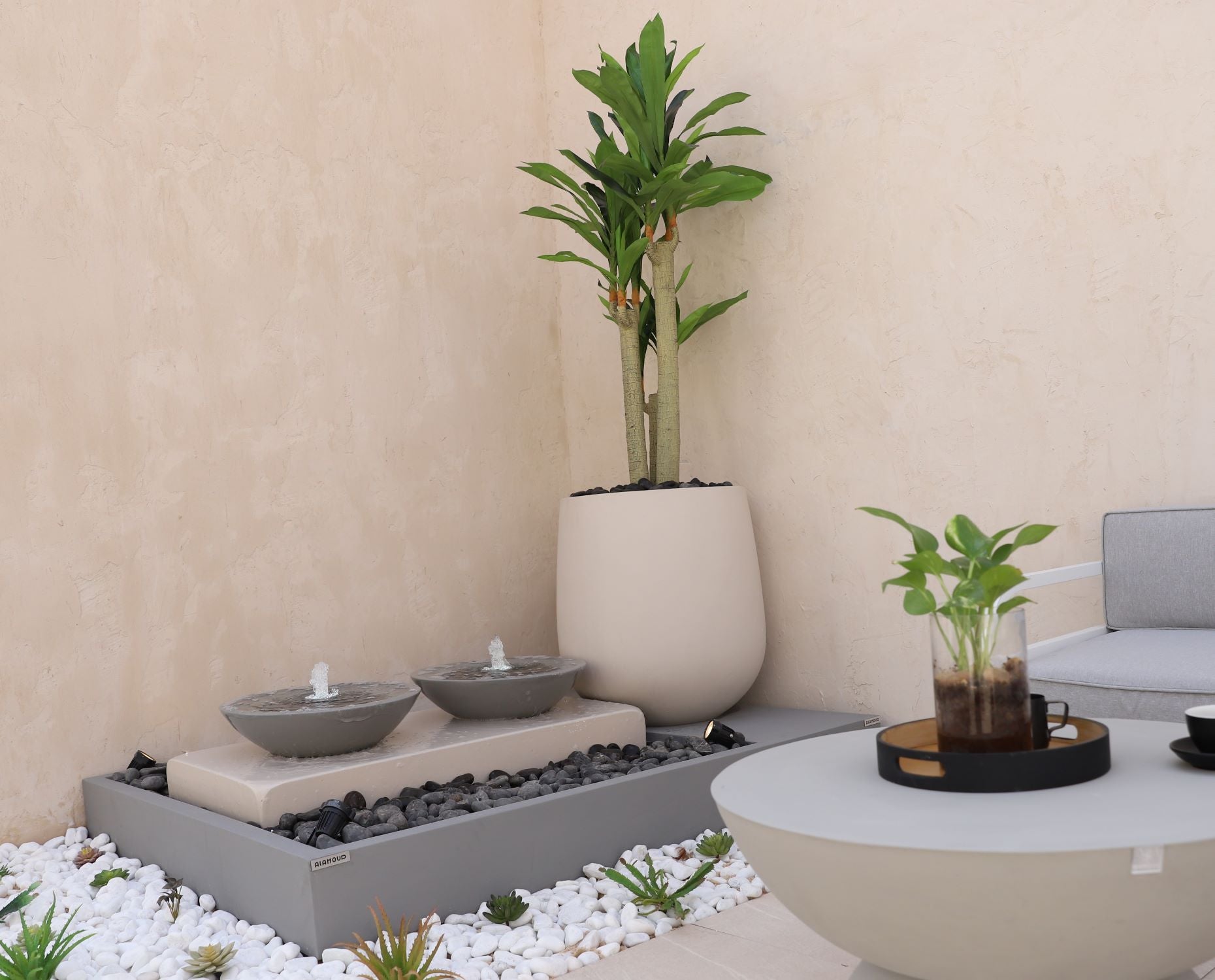 نافورة اشبيليا المميزة