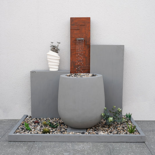 شلال مارغون بتصميم عصري يناسب الأسطح والجلسات الداخلية والخارجية.