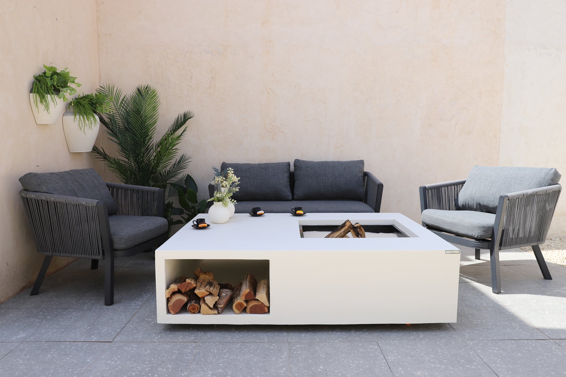 موقد نيوم المصنوع بعناية من GRC الياباني