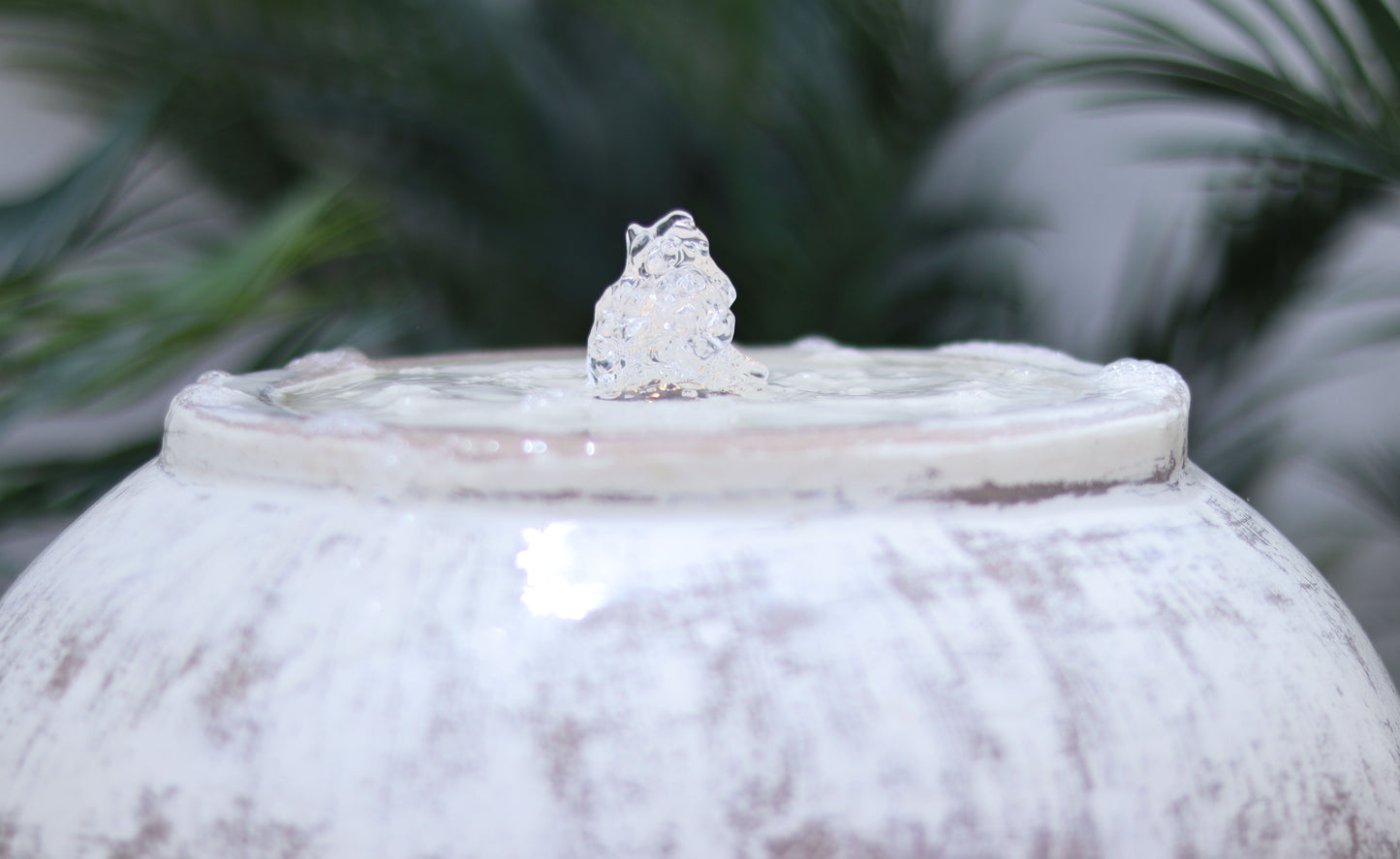 نافورة خارجية بتصميم كلاسيكي مع حوض مياه مدمج، مصنوعة من مادة الكونكريت ألياف الياباني.