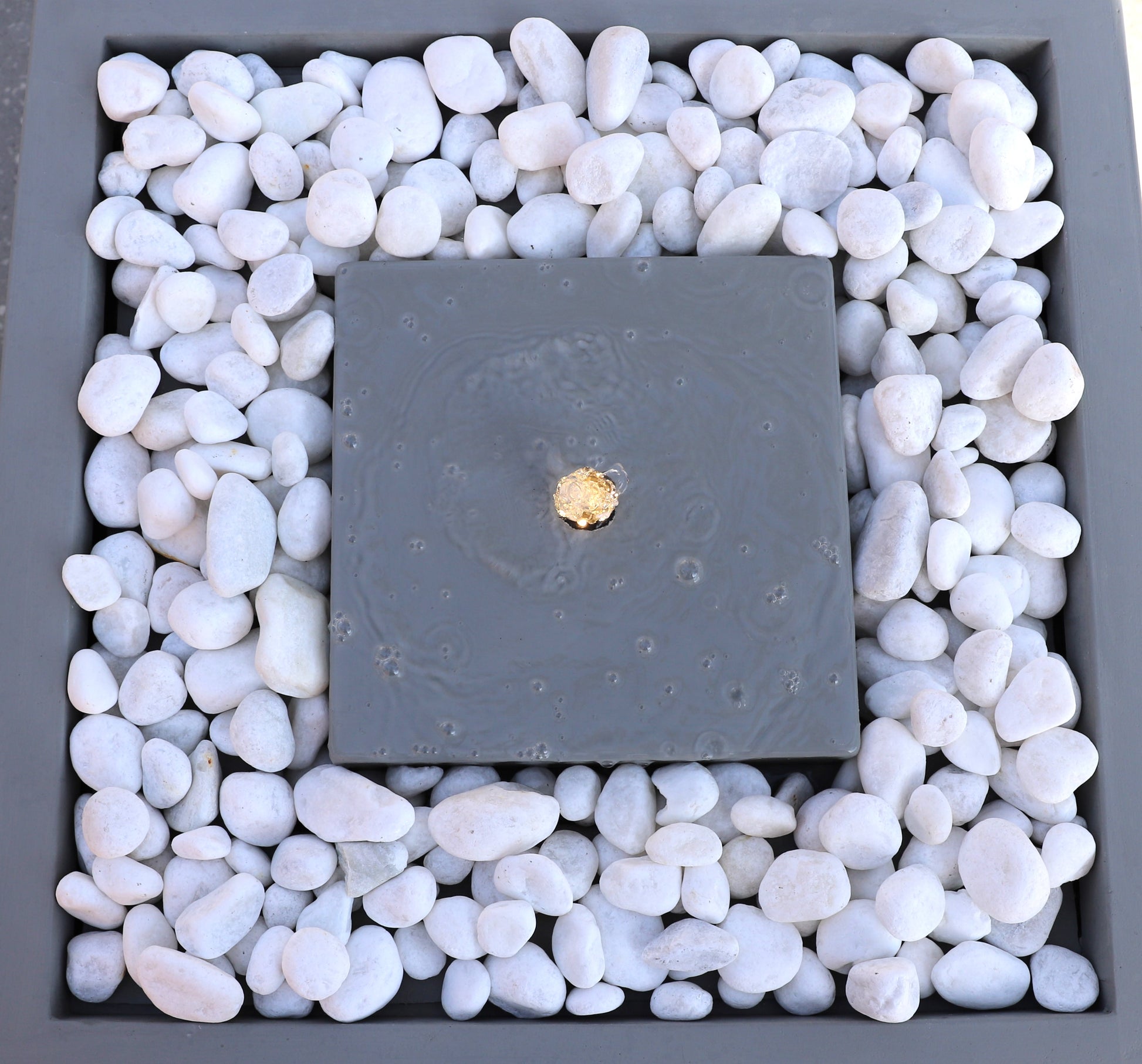 نافورة المربع الأمريكي وسط من الأعلى