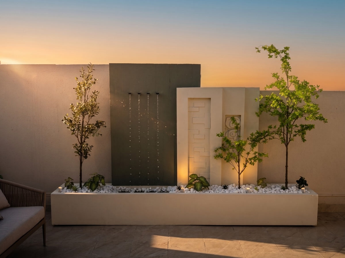 شلال أركان بتصميم هندسي عصري مع إضاءة