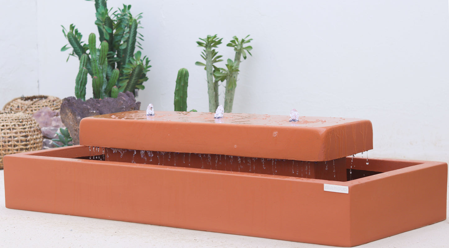 نافورة بوليفارد مناسبة للجلسات الخارجية الصغيرة