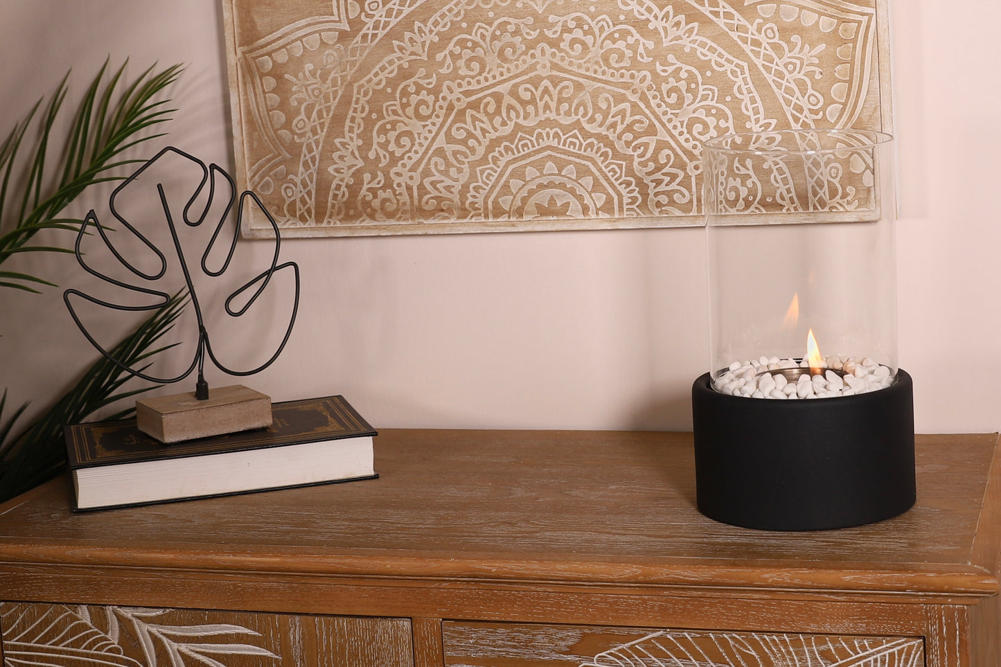 موقد فلو دائري بزجاج مقاوم للحرارة ولهب إيثانول نظيف مناسب للديكور العصري