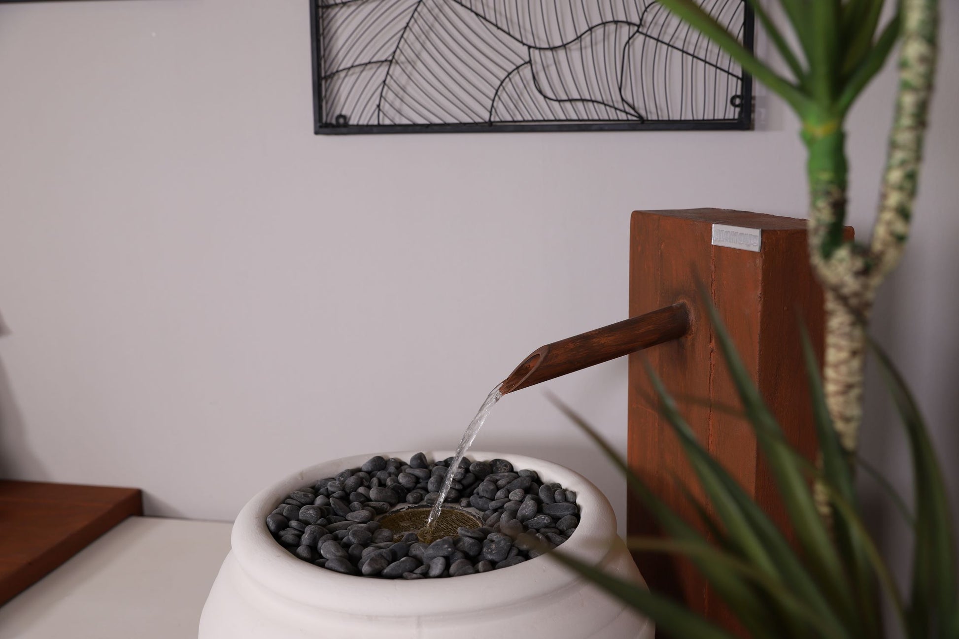 شلال كيرلا مناسب للمساحات الصغيرة والحدائق المنزلية.