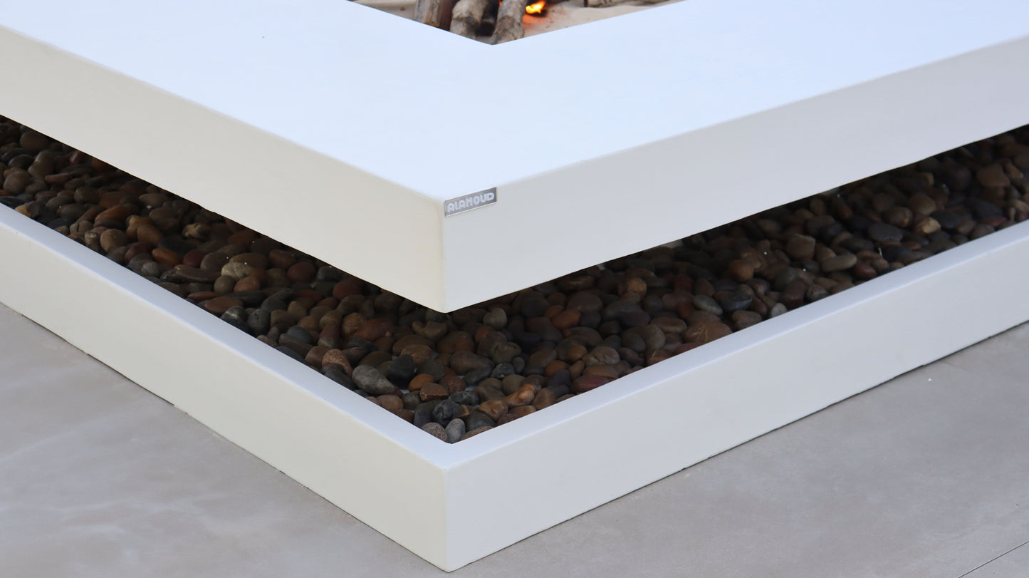 موقد السمر مع حجر زينة