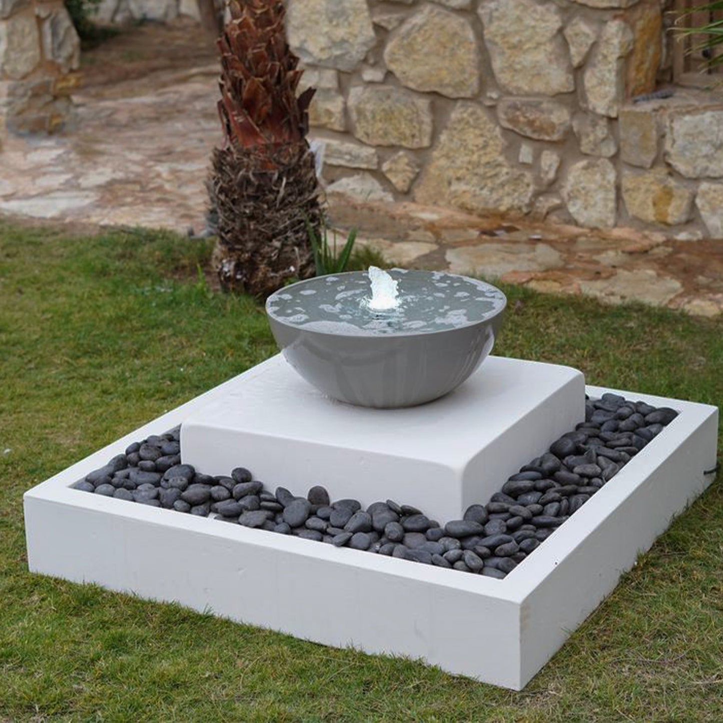 نافورة فينيسيا مربعة بإضاءة مدمجة ومضخة ماء